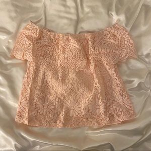 Lace off-the-shoulder top XS